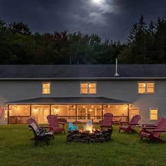 Catskills Retreats with 9BR /Central AC/Game Room