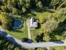 Fresh Air • Modern Comfort • Catskills Charm