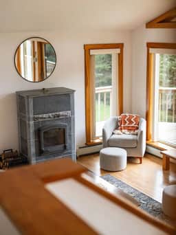 Cozy Year Round Getaway • Private Catskills Cabin