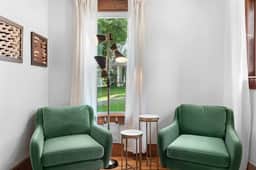 Vintage Catskills Home • Bucolic Views & Coziness