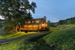 Upstate Getaway • Starry Skies and Nature