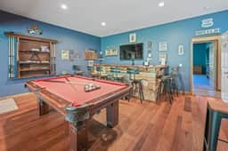 Spacious 9BR Catskills Retreat • Views + Game Room