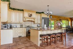 Massive 6BR 5BA Country Home with Central AC