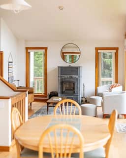 Cozy Year Round Getaway • Private Catskills Cabin - Image 2