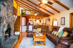 Cozy 6BR Catskills Getaway with Hot Tub - Image 2