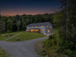 Catskills Retreats with 9BR /Central AC/Game Room - Image 4