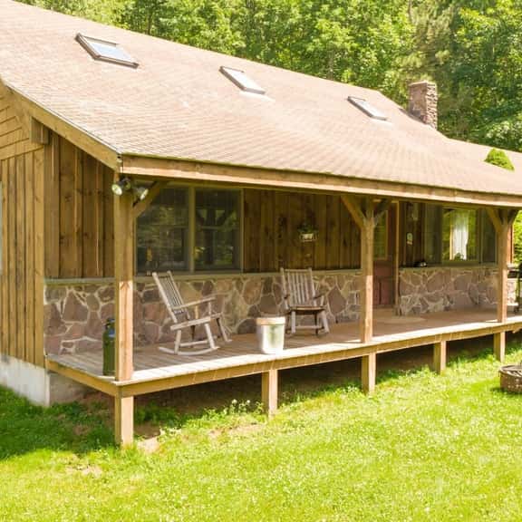 Cozy Rustic Log Cabin • Perfect Catskills Stay - Image 1