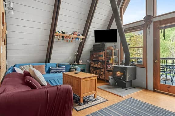 Golden Hour in the Catskills • Cozy Hideaway - Image 5
