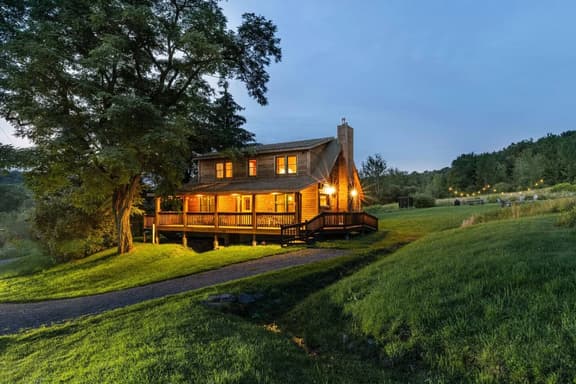 Upstate Getaway • Starry Skies and Nature - Image 1