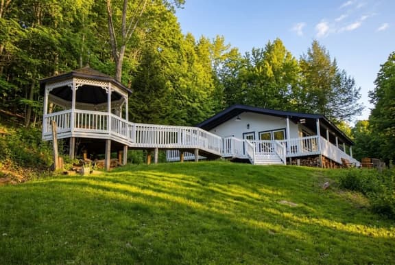 Serene Andes Retreat: A/C, BBQ & Nature - Image 1
